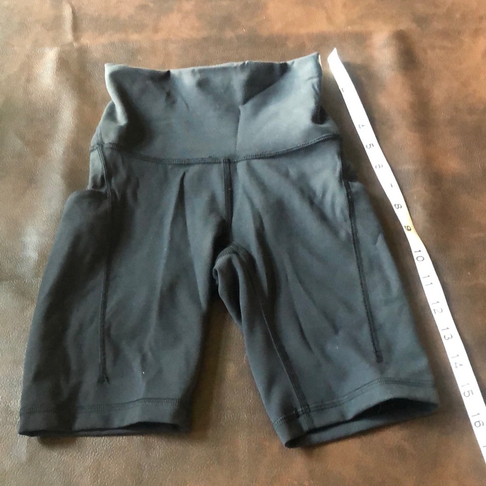 LULULEMON biker shorts